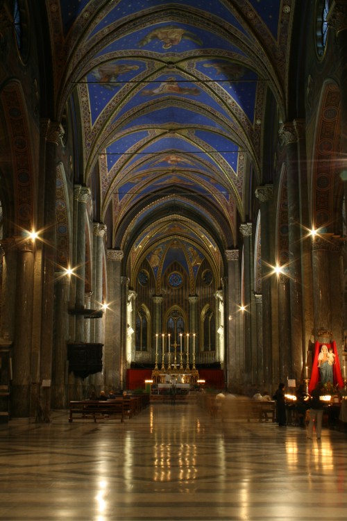 A Gothic cathedral.  This was the catherdral that Mrs. Turkadactyl and I enjoyed visiting the most.  Strangely, I did not write down its name in my notes.  The Inquisition persecuted many so called heretics in a building neighbour to this cathedral.