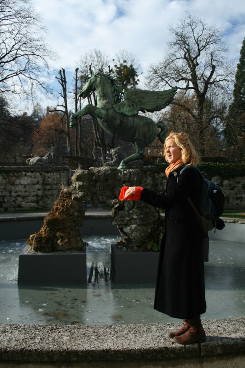 Mrs. Turkadactyl pulling her mighty Pegasus impression at the Mirabell garden.