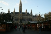 Christmas market with the Rathaus (city hall) in the background.